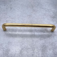 KITCHEN CABINET DOOR HANDLES /